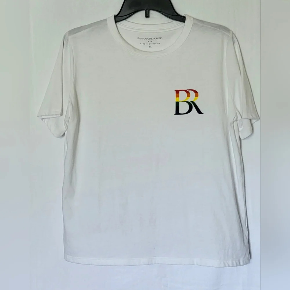 Banana Republic White Short Sleeve Rainbow Logo Casual Summer Tee‎ Size M
